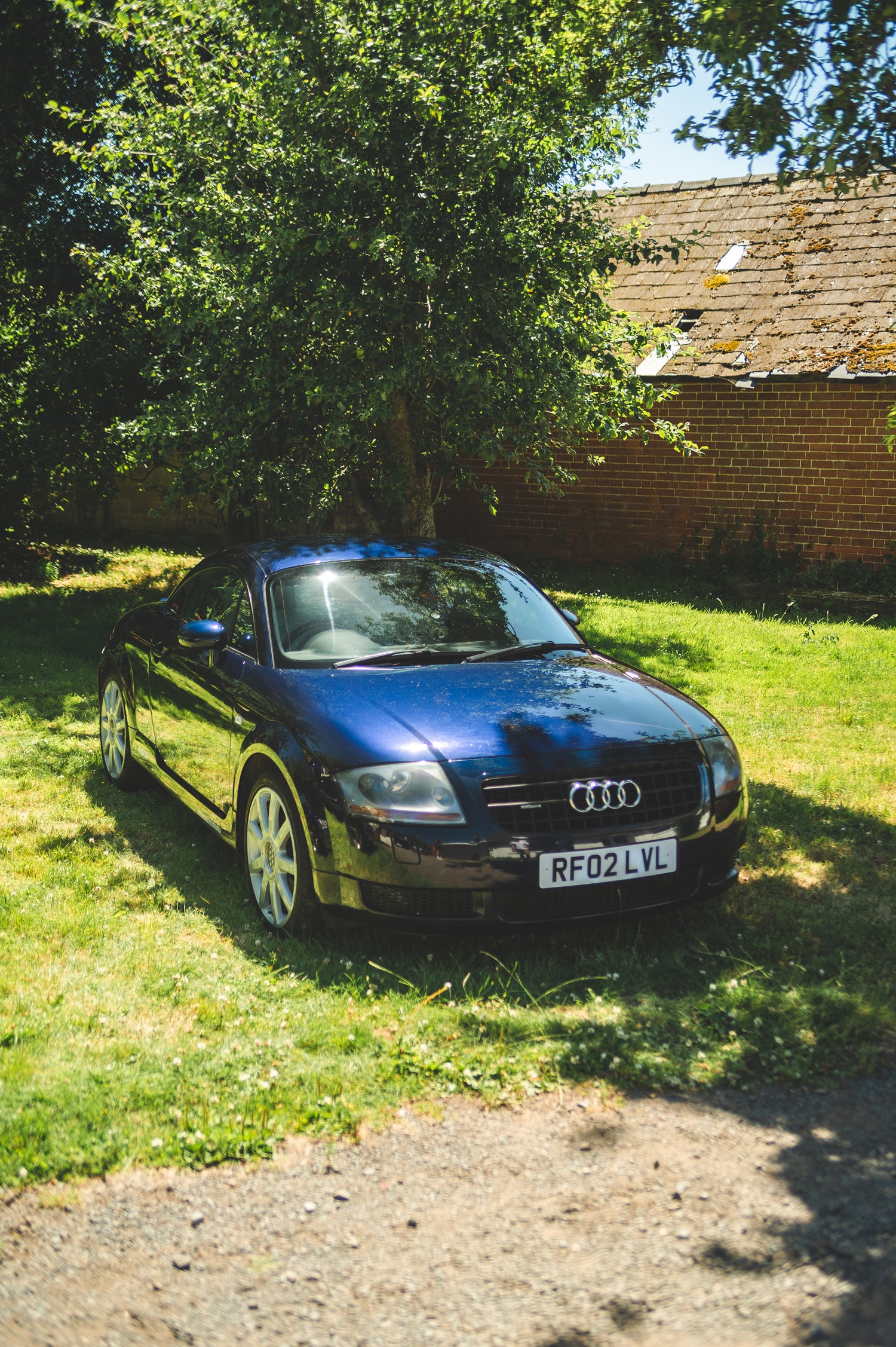 Mark's Audi TT Quattro 1.8T '52 plate