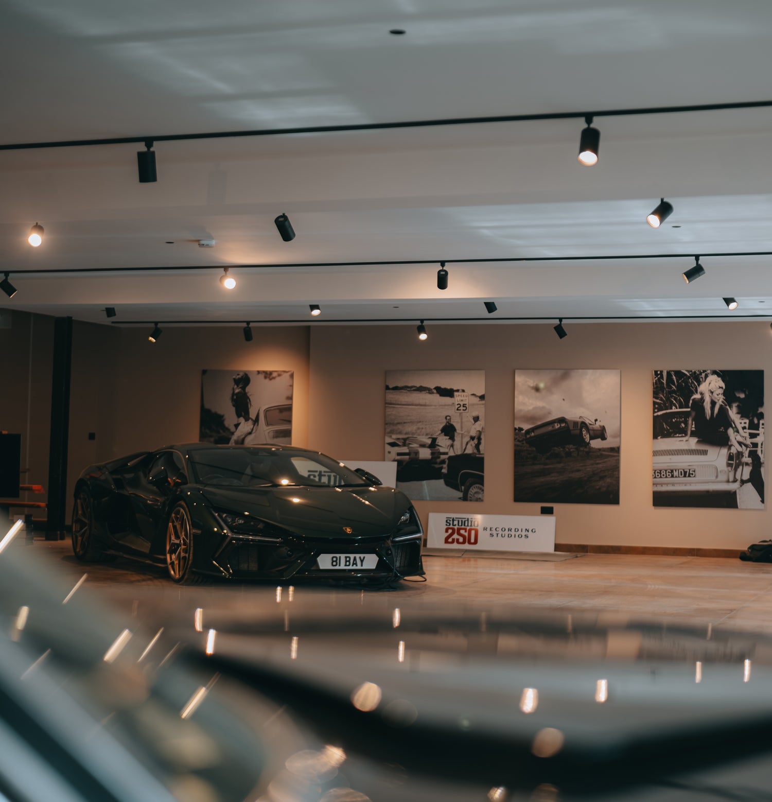 Carburettor Coffee x Studio 250